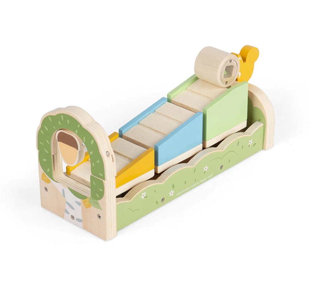 Bigjigs Toys Motorická rampa s veverkou