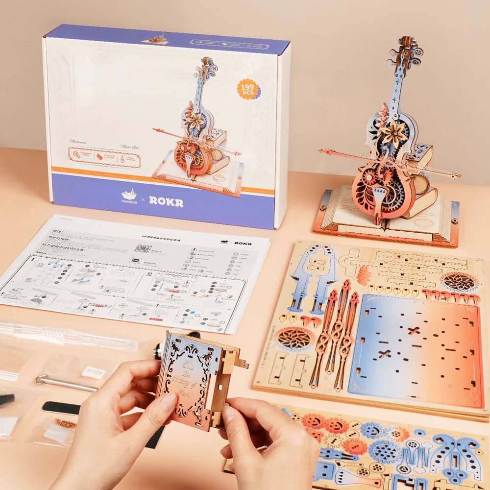 RoboTime 3D dřevěná skládačka hrací skříňky Kouzelné violoncello barevné (mechanický pohon) (obrázek 6)