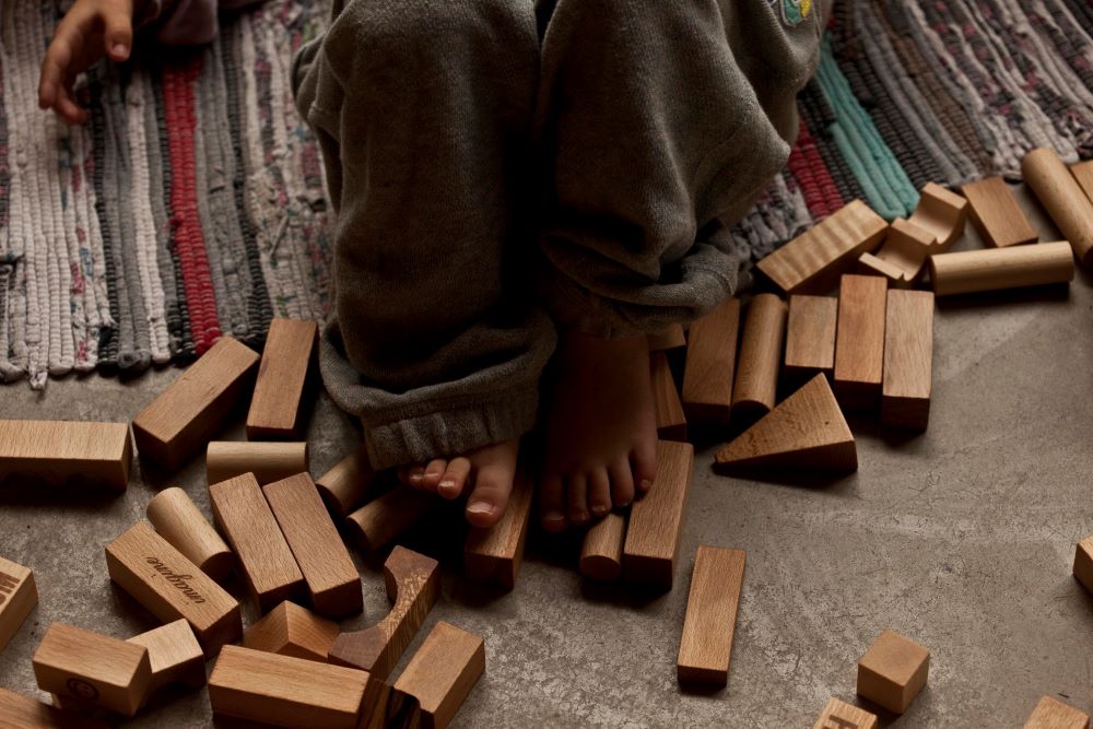 Wooden Story Blocks In Wooden Tray - 30 Pcs - Natural,Wooden Story Blocks In Wooden Tray - 30 Pcs - Natural