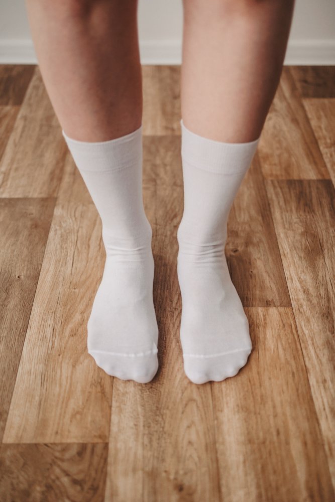 Barefoot Socks - Crew - Essentials - White 35-38 White