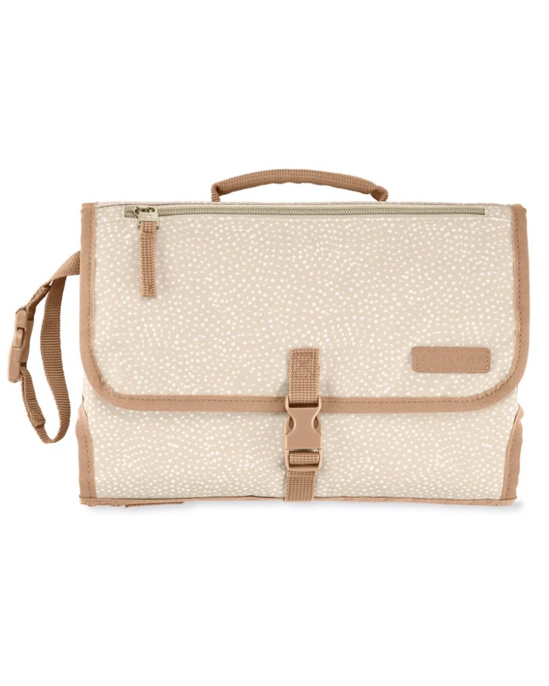 SKIP HOP 2 az 1-ben hordozható pelenkázó alátét Pronto Beige swirl dot