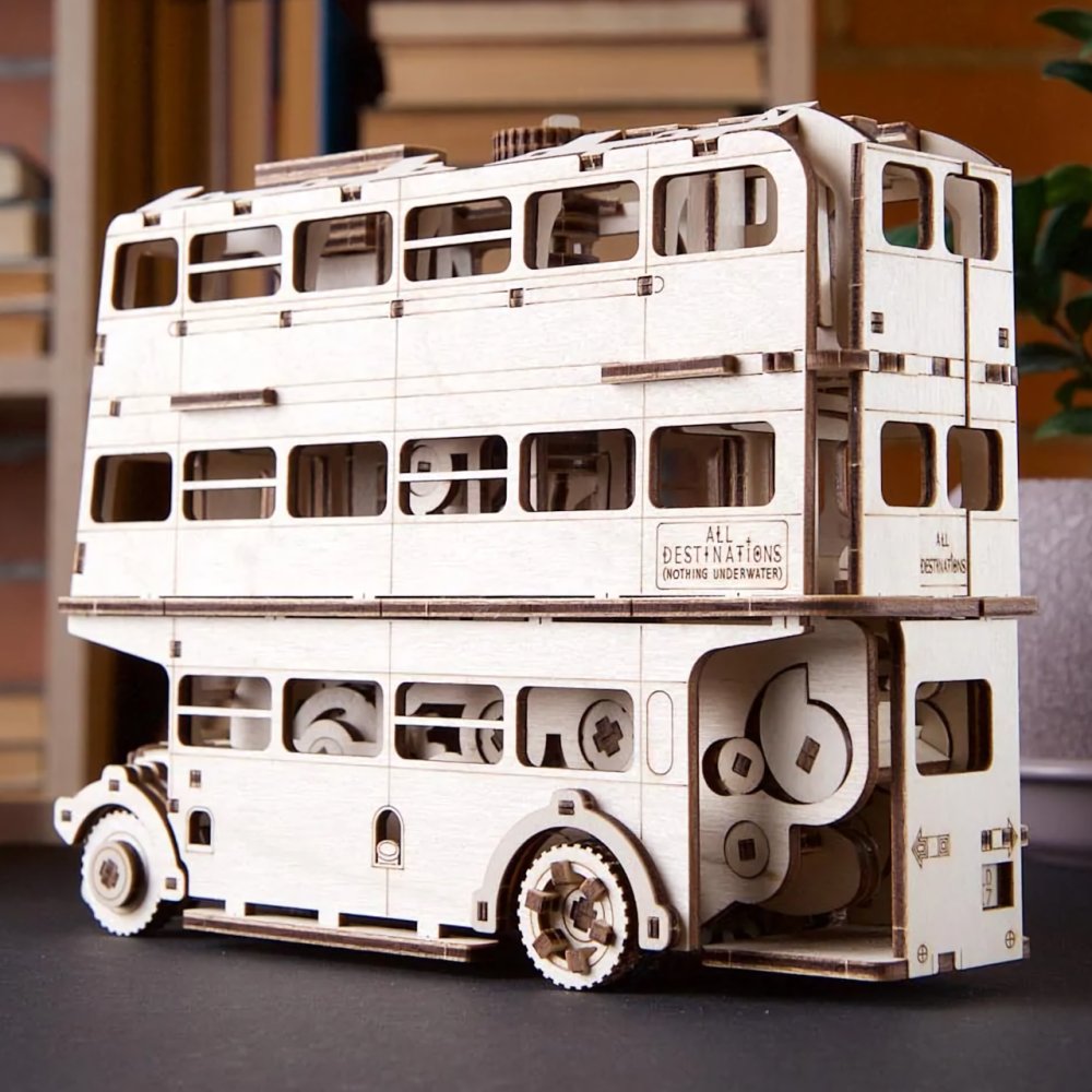 Ugears 3D dřevěné mechanické puzzle Harry Potter Rytířský autobus (obrázek 3)