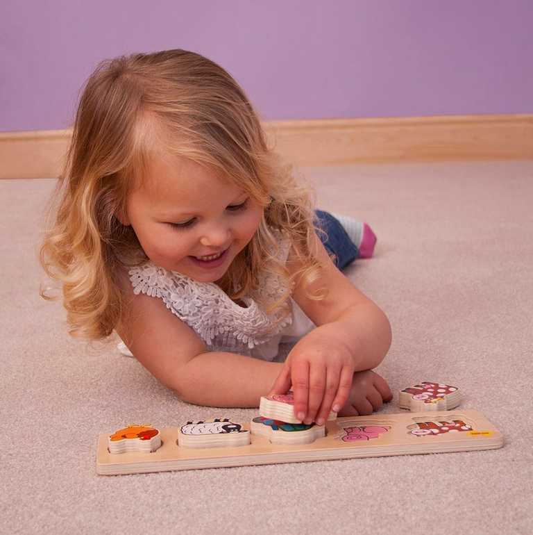 Bigjigs Baby Dřevěné vkládací puzzle farma (obrázek 3)