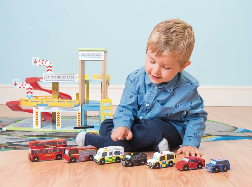 Le Toy Van Set autíček London (obrázek 11)