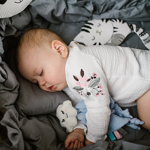 BABYONO Doudou et couverture 2en1 Blinky Cloud 0m+ – Image 3