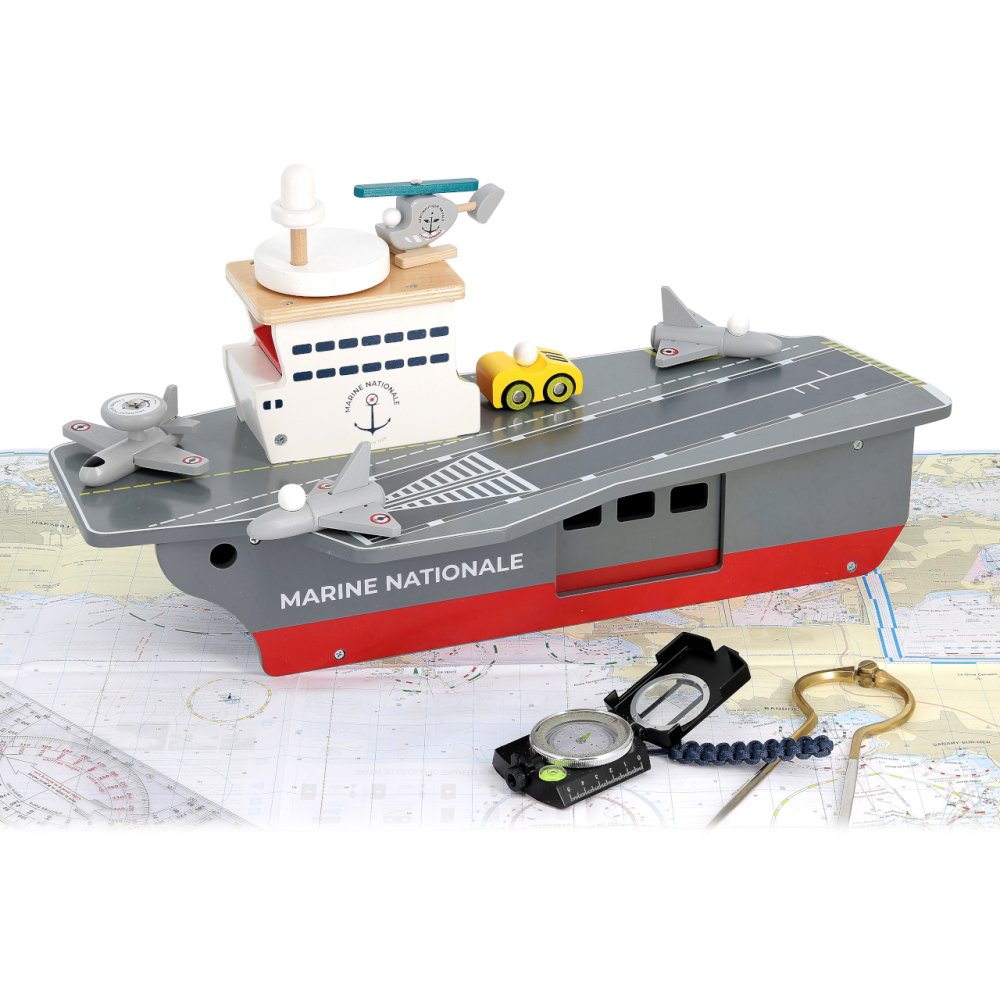 Vilac Portaerei in legno con accessori - immagine 5