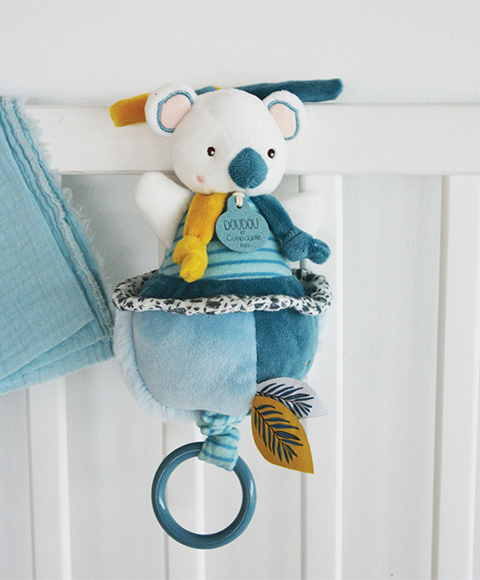 Doudou Zestaw prezentowy - Pluszowa koala grająca melodię 20 cm - obrazek 2