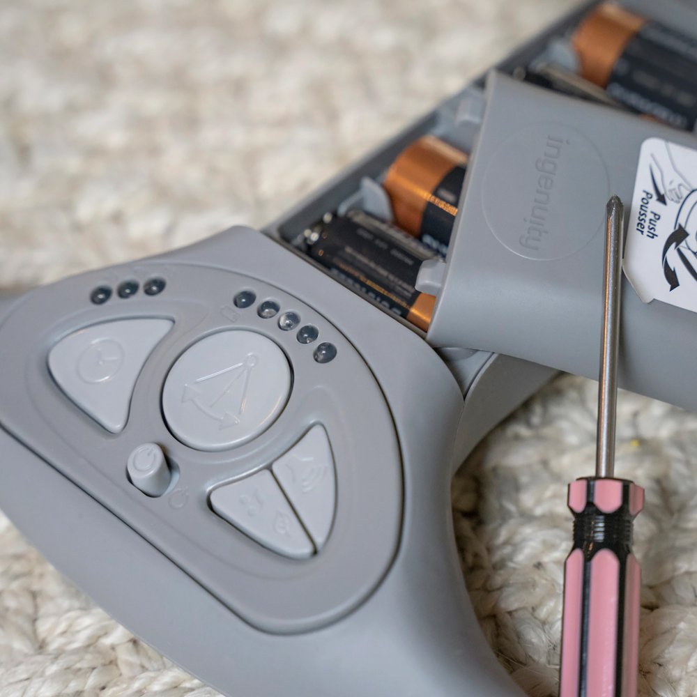 INGENUITY Columpio Convertible de Viaje con Melodía Bella Teddy™ 0m+ hasta 9kg - Imagen 7