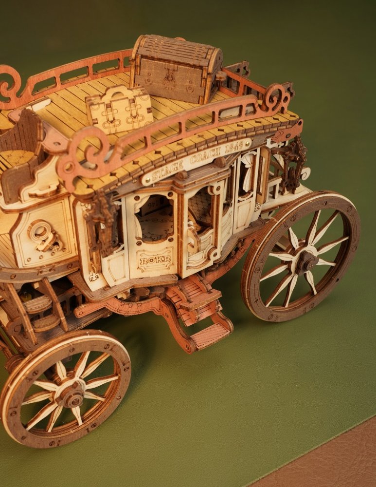 RoboTime 3D dřevěná skládačka hrací skříňky Dostavník (obrázek 10)
