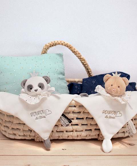 Doudou Dárková sada - plyšový muchláček panda 20 cm (obrázek 5)
