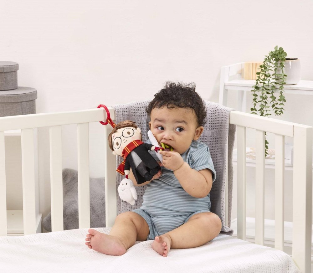 Rainbow Plüsch Harry Potter Activity Spielzeug zum Aufhängen – Bild 3