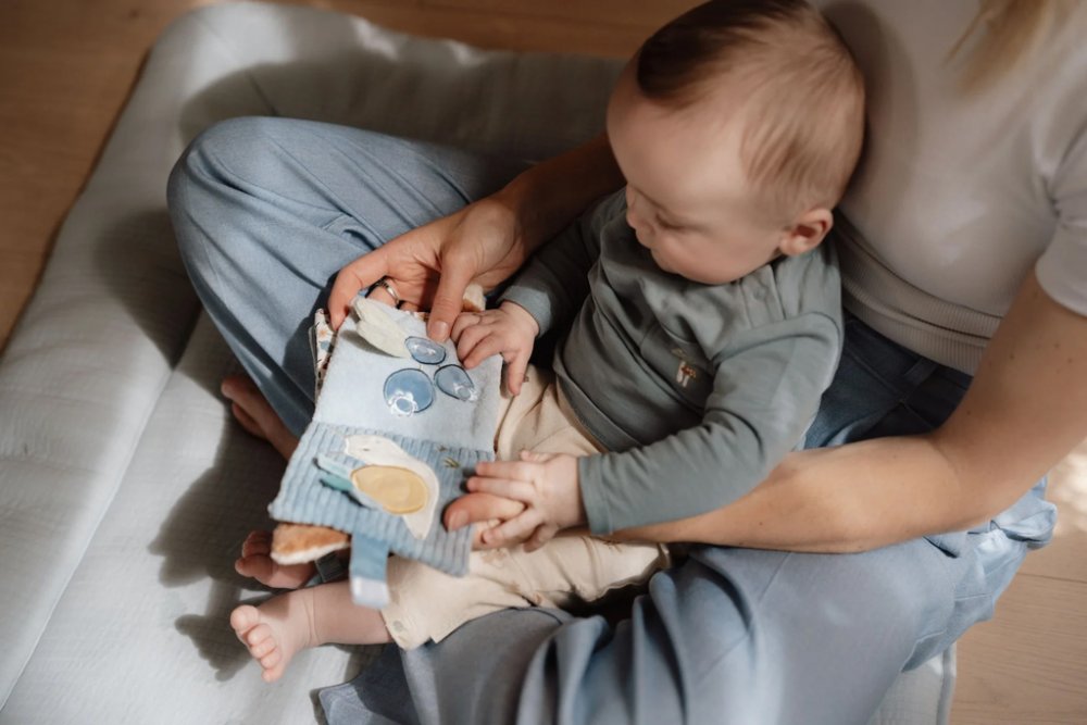 LITTLE DUTCH Knížka závěsná Forest friends (obrázek 5)