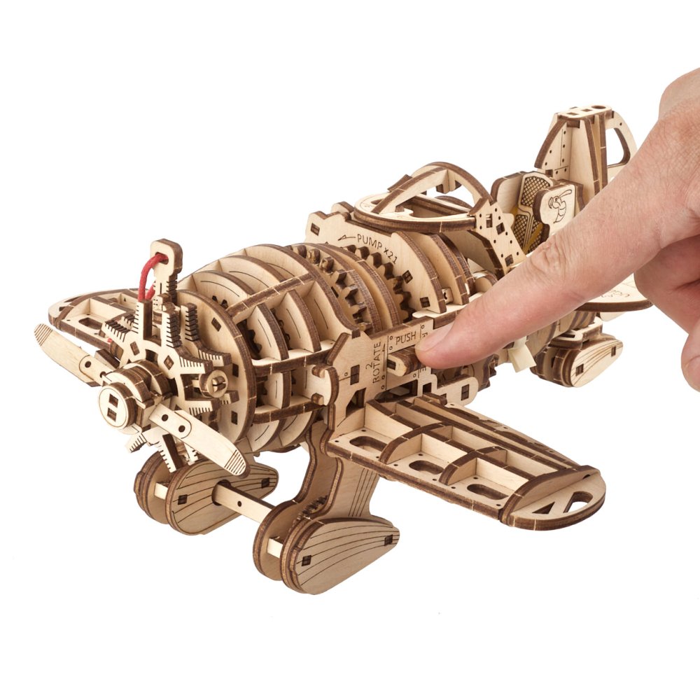 Puzzle 3D en bois mécanique Ugears Avion Mad Hornet – Image 7