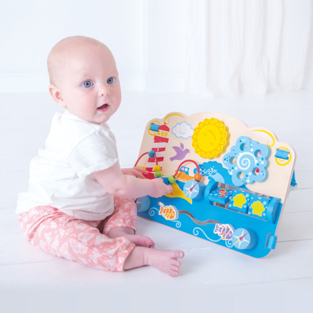 Bigjigs Baby Dřevěná motorická deska moře (obrázek 9)