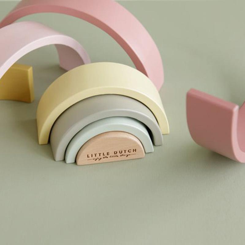 LITTLE DUTCH Skládačka duha Pink (obrázek 3)