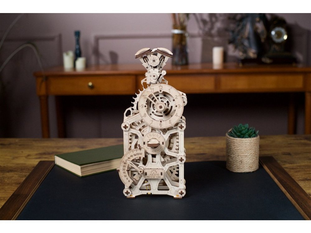 Ugears 3D dřevěné mechanické puzzle Hodiny motoru (obrázek 6)