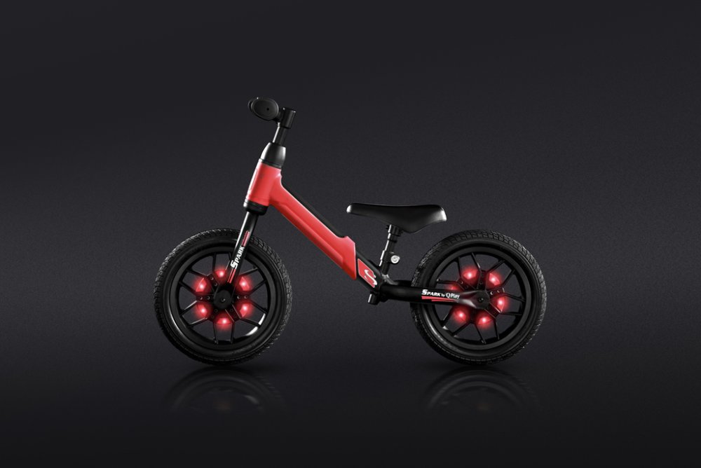 QPLAY Draisienne Spark Red, âge 3 - 6 ans, jusqu'à 30 kg – Image 3