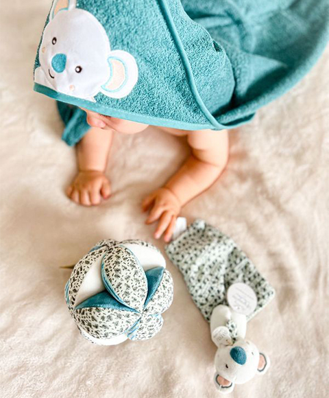 Doudou Textilní aktivní míč koala 15 cm (obrázek 3)
