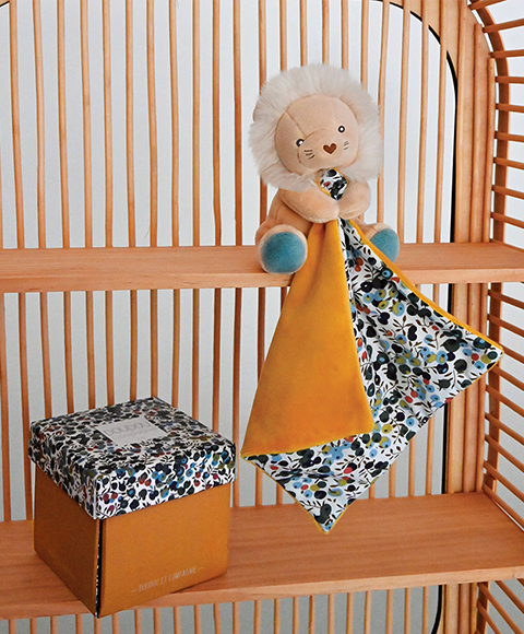 Doudou Dárková sada - lvíček s dečkou 12 cm (obrázek 3)
