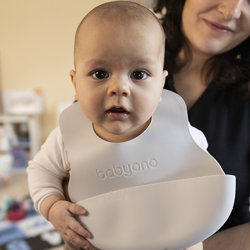 BABYONO Miękki Plastikowy śliniaczek Z Kieszonką Niezawierającą BPA, Miętowy 6m+