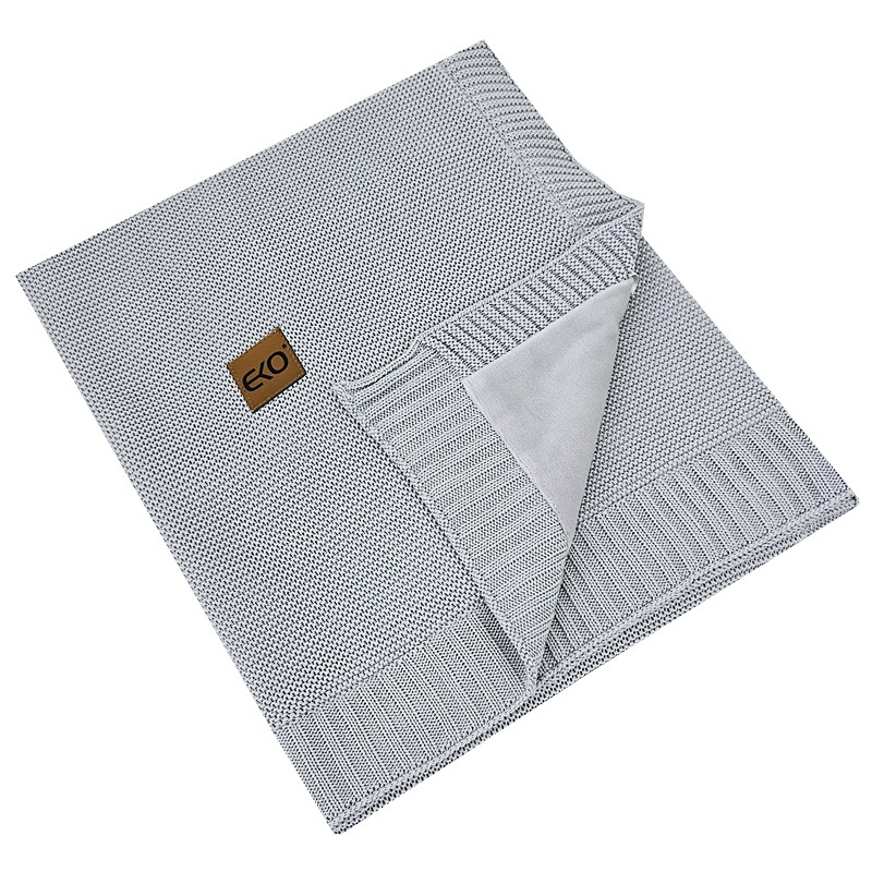 Coperta EKO in bambù con fodera in velluto grigio 100x80 cm