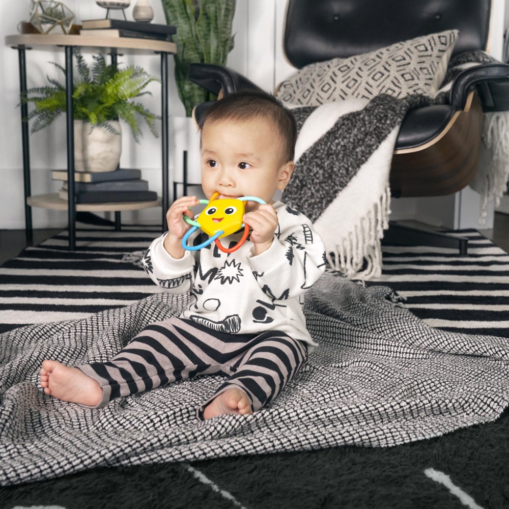 BABY EINSTEIN Massaggiagengive con sonaglio Soothing Star senza BPA 0m+ - immagine 6