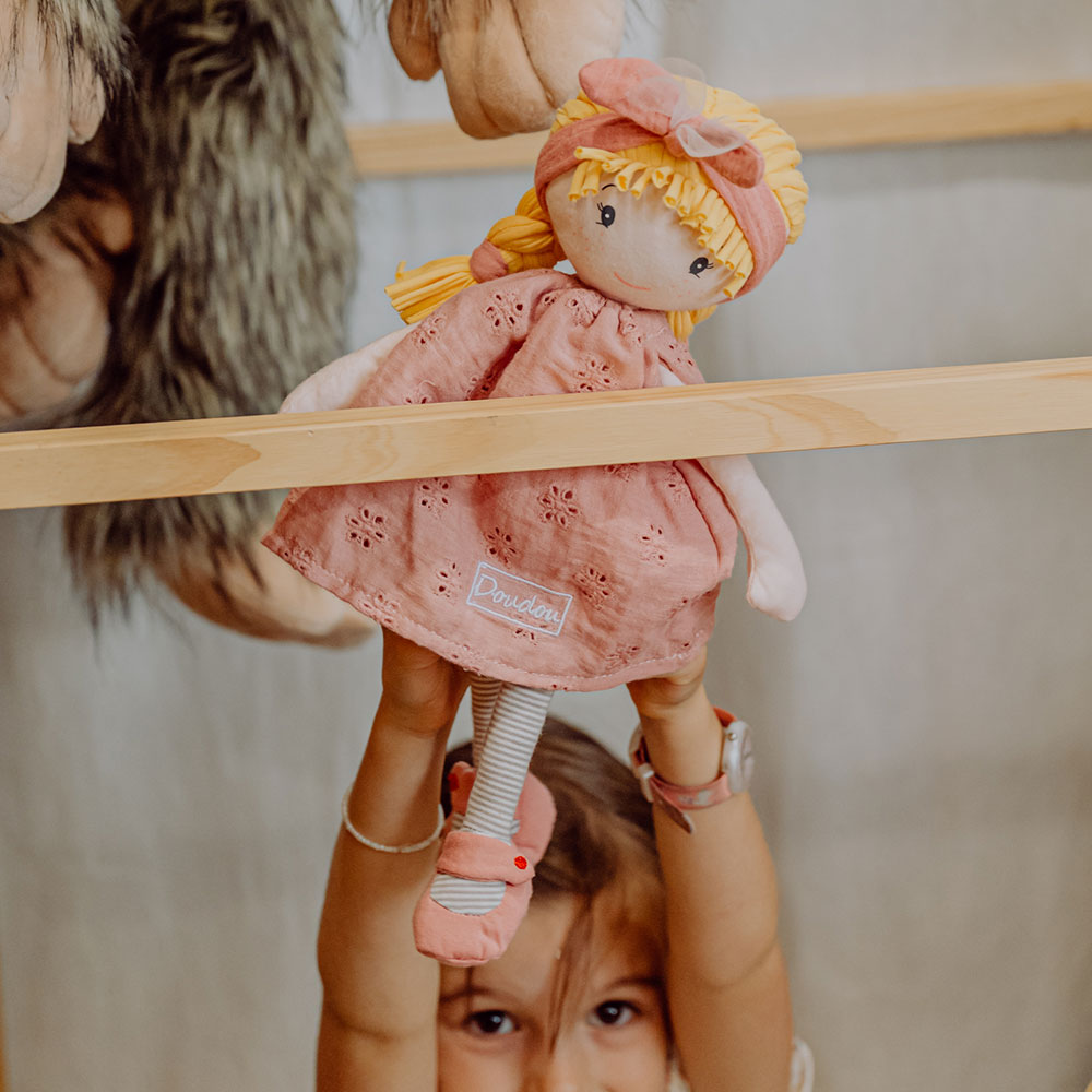 Doudou Jolijou Poupée Suzette 36 cm – Image 3