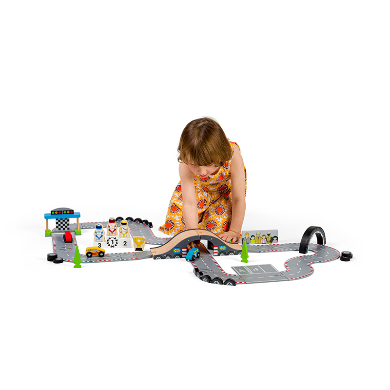 Bigjigs Rail Dřevěná autodráha závodní den (obrázek 3)