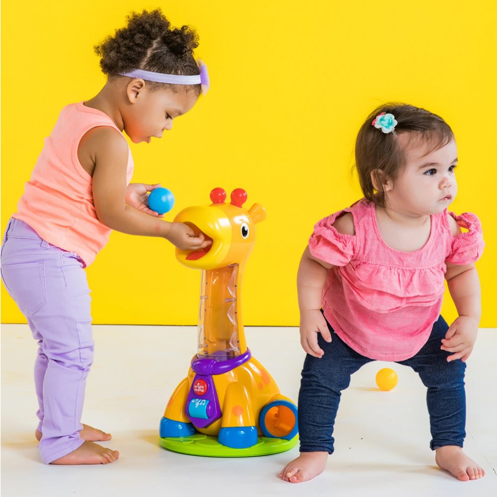 BRIGHT STARTS Giocattolo musicale giraffa Spin & Giggle™ 12m+ - immagine 3