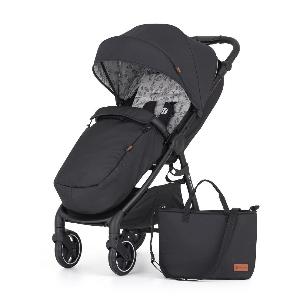 PETITE&MARS Wózek spacerowy Royal3 Black Perfect Black