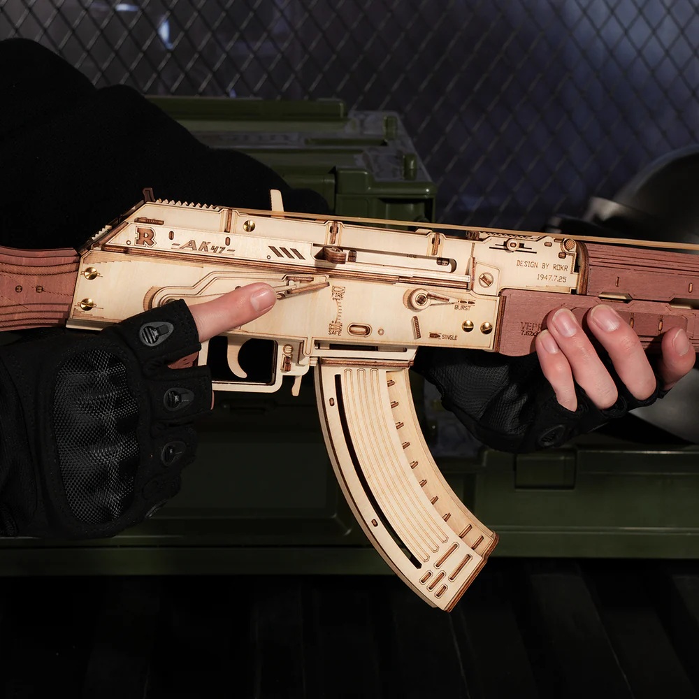 RoboTime 3D dřevěná mechanická skládačka Útočná puška AK-47 (obrázek 5)