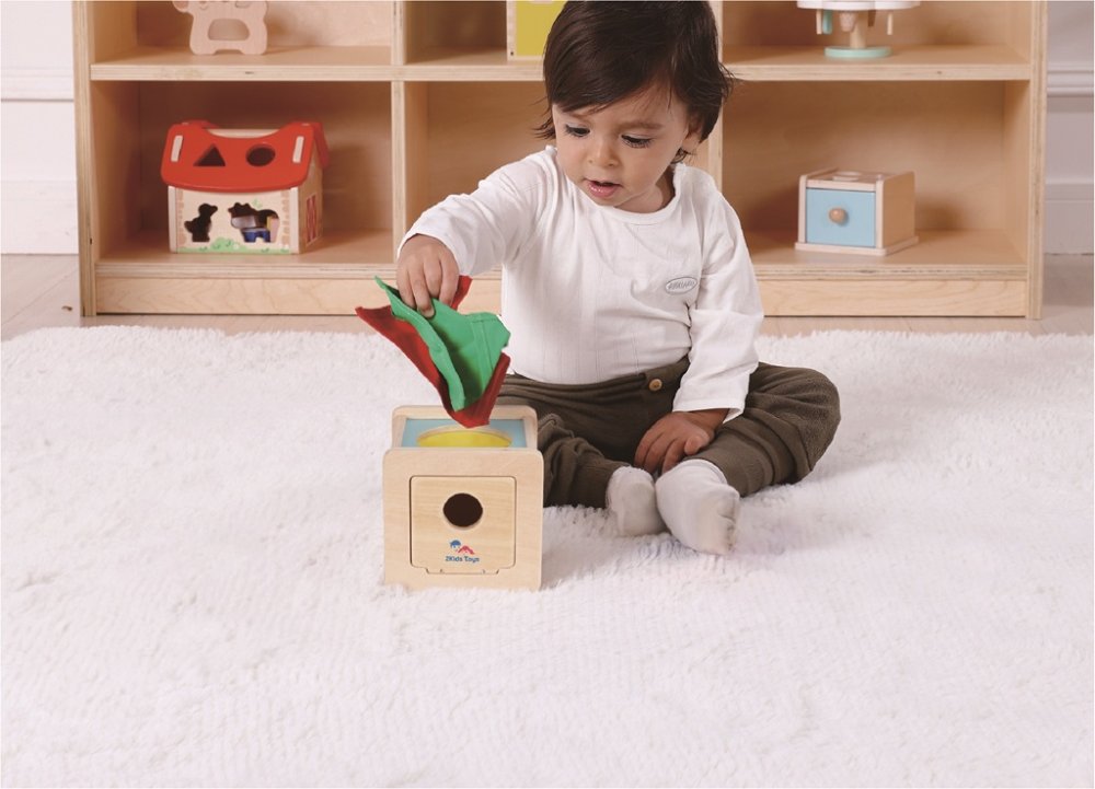 2Kids Toys Montessori set hraček pro nejmenší 5m+ (obrázek 4)