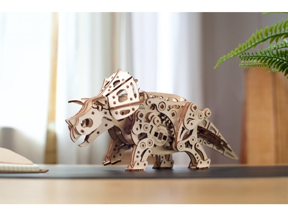 Ugears 3D dřevěné mechanické puzzle Triceratops (obrázek 4)