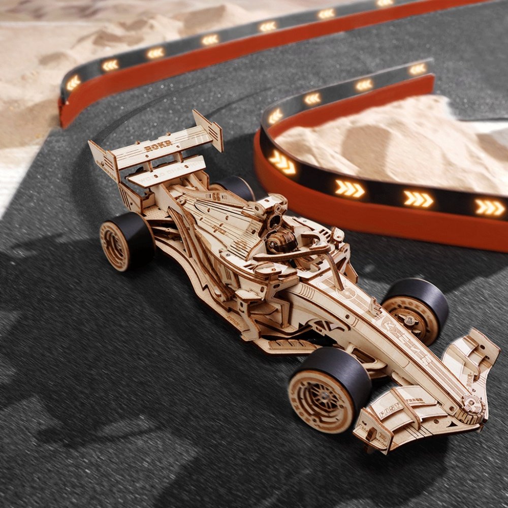 RoboTime 3D dřevěná skládačka Závodní auto F1 (obrázek 8)