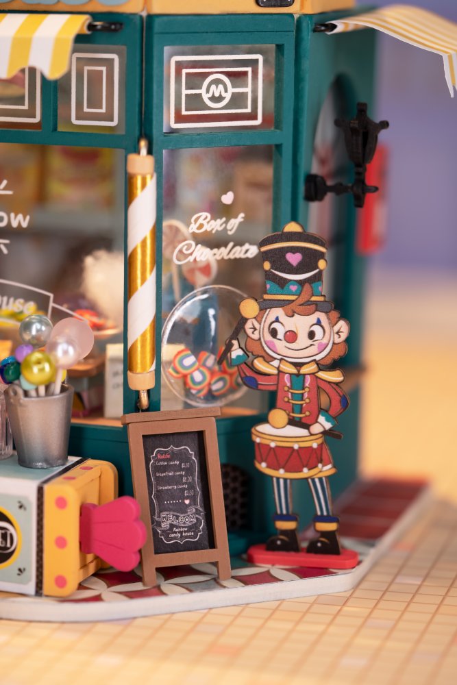 RoboTime 3D dřevěná skládačka Miniatura domečku Cukrárna (obrázek 10)