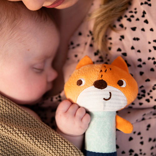 BABYONO Whistling Toy Fox Monday 3m+